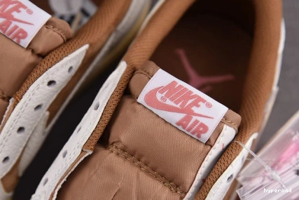Hyperoad x Low Scott 1 OG Air Travis Jordan 0706